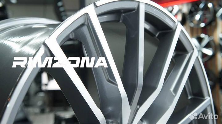 Литые диски 742 Style R21 10.5/11.5J 5x120.0 Графи