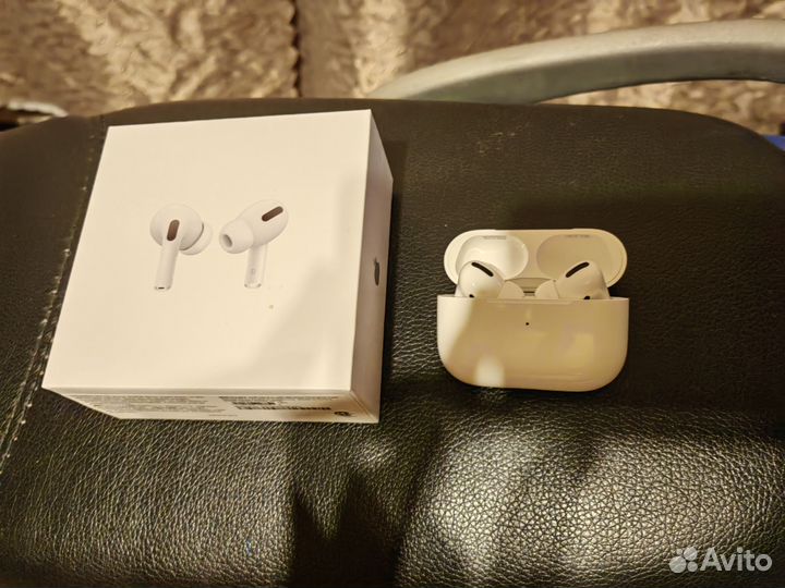 Беспроводные наушники Apple Airpods Pro