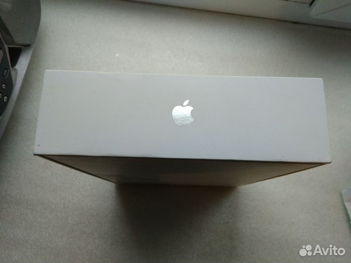 Коробка от iPad 16 Гб (5 поколение)