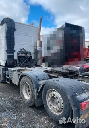В разборке грузовик Volvo,FH 2001-2005