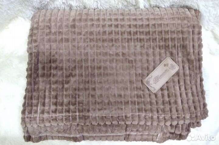 Пледы кубики в ассортименте