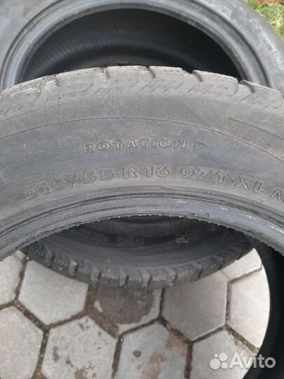 Nokian Tyres Hakkapeliitta 4 215/55 R16