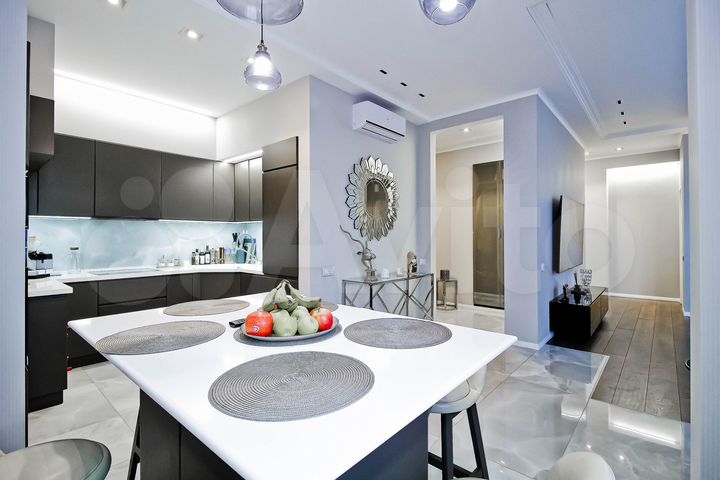 3-к. квартира, 117 м², 3/4 эт.