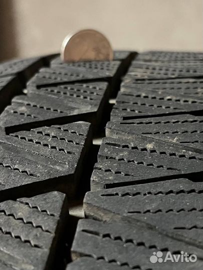 Bridgestone Blizzak DM-V3 225/65 R17 102