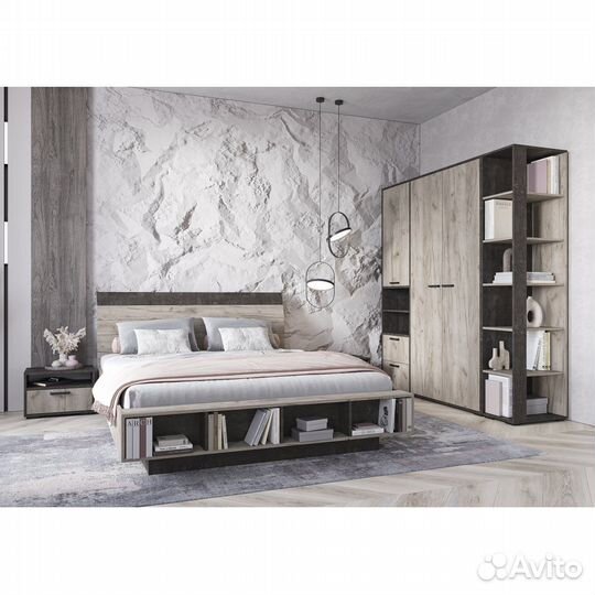 Шкаф трехстворчатый 