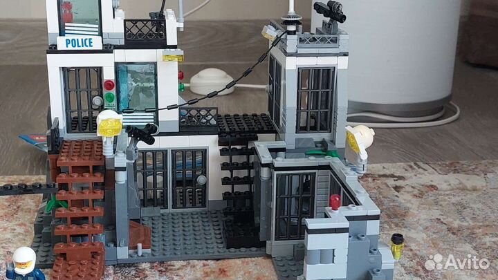 Набор Lego City тюрьма Алькатрас