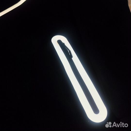 Nike tech fleece 2025 reflective