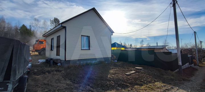 Дом 42 м² на участке 7 сот.