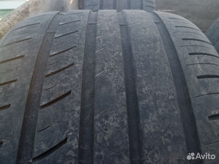 RoadX RXMotion U11 295/35 R21 107Y