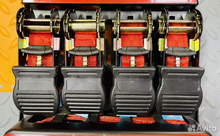 Стяжной ремень с храповым механизмом