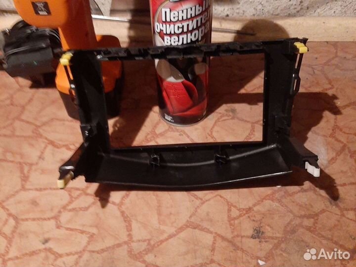 Раф4 Рамка под 2 диновую магнитолу