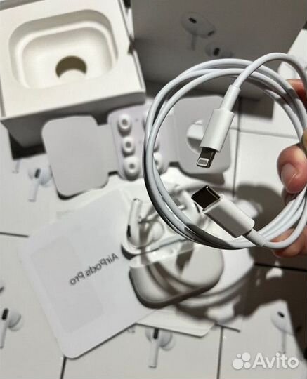 Наушники Apple AirPods Pro 2