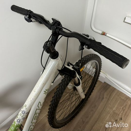 Велосипед Trek 3700 WSD