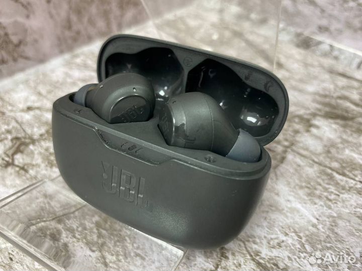 Наушники JBL