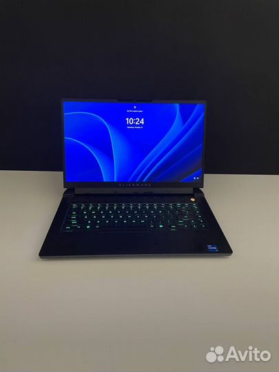 Игровой ноутбук Alienware m15 r7