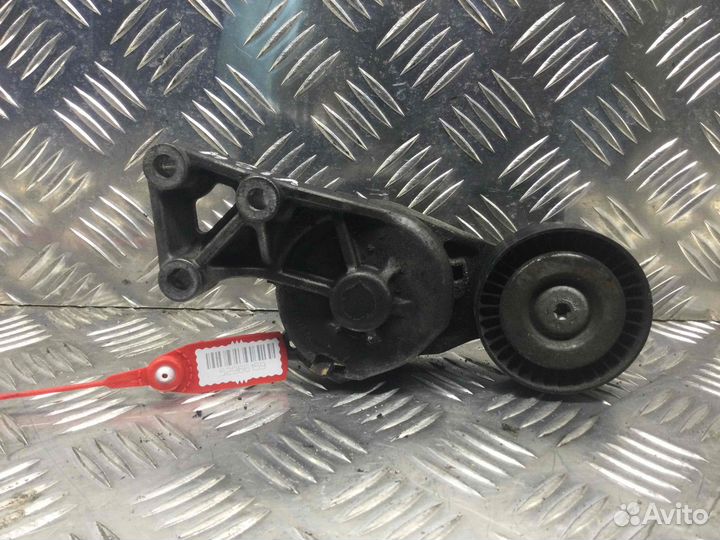 Натяжитель ремня генератора Volkswagen Bora 950372 ATD