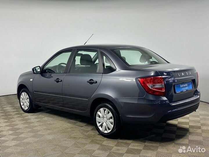 LADA Granta 1.6 МТ, 2021, 48 678 км