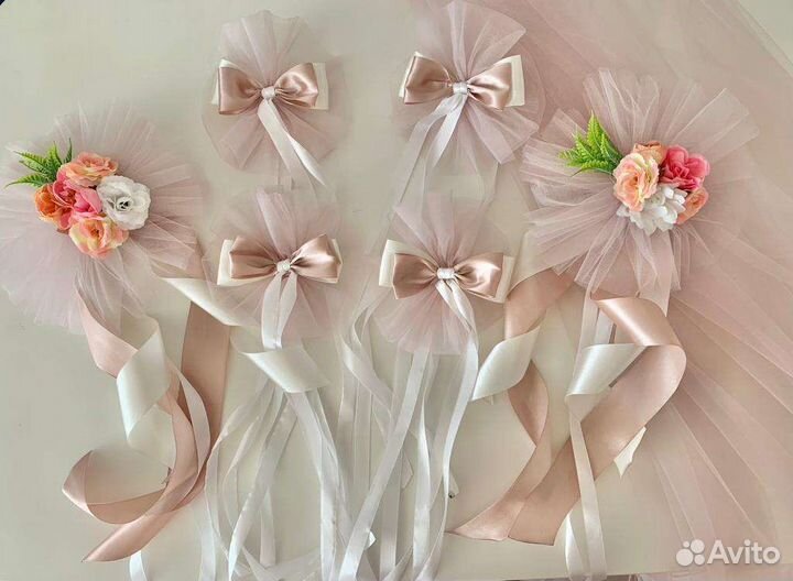 Свадебные украшения на машину