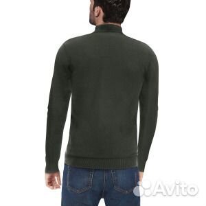 Мужской базовый пуловер средней плотности с воротн