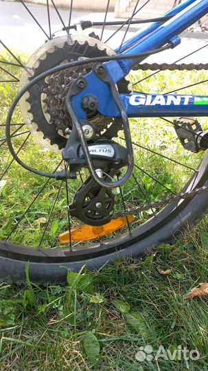 Велосипед giant подростковый