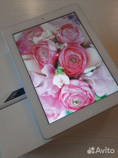Планшет Apple iPad 3 32gb wifi+3G