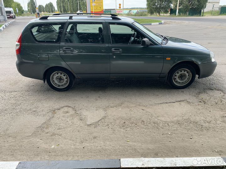 LADA Priora 1.6 МТ, 2010, 196 301 км