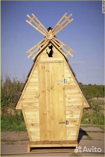 Дачный туалет с дельфином WXP