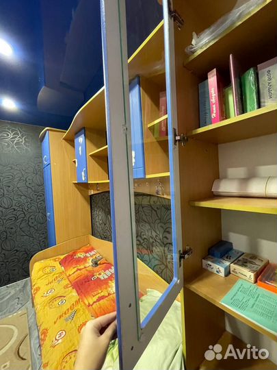 Спальный гарнитур