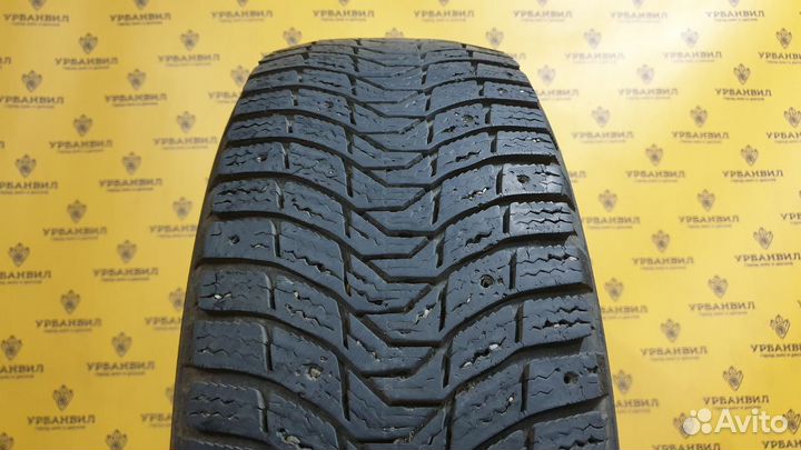 Michelin X-Ice North 3 215/55 R16 98