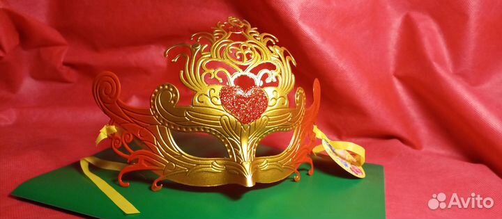 Маска карнавальная венецианская новая