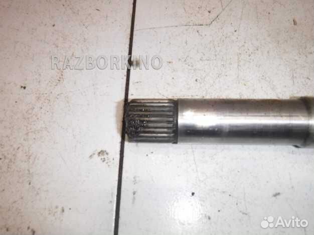 Привод передний правый