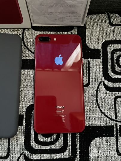 iPhone 8 Plus, 64 ГБ