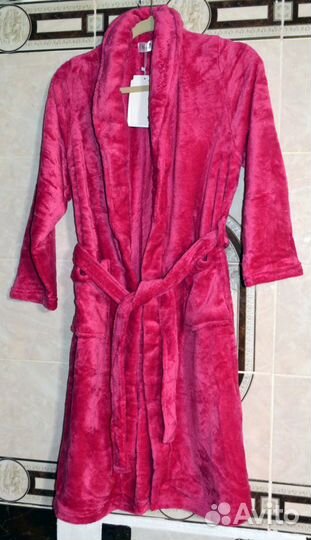Халат, новый, с биркой сиреневый или фиолетовый