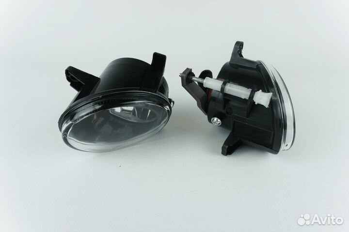 Противотуманная фара птф Audi A4 B8