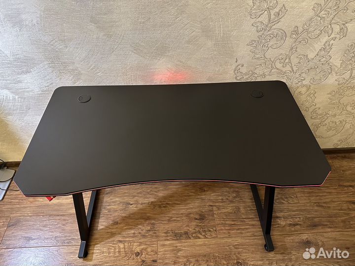 Игровой стол GameLab как новый с подсветкой