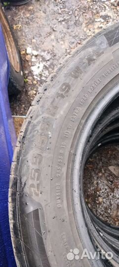 Continental ComTracWinterViking 1 255/55 R19