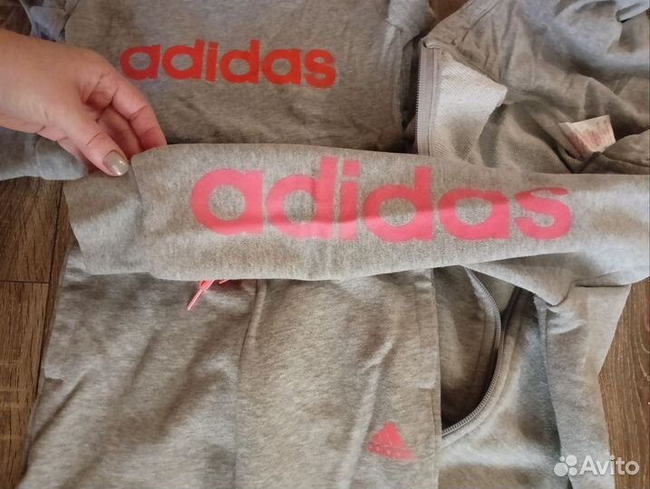 Спортивный костюм adidas детский