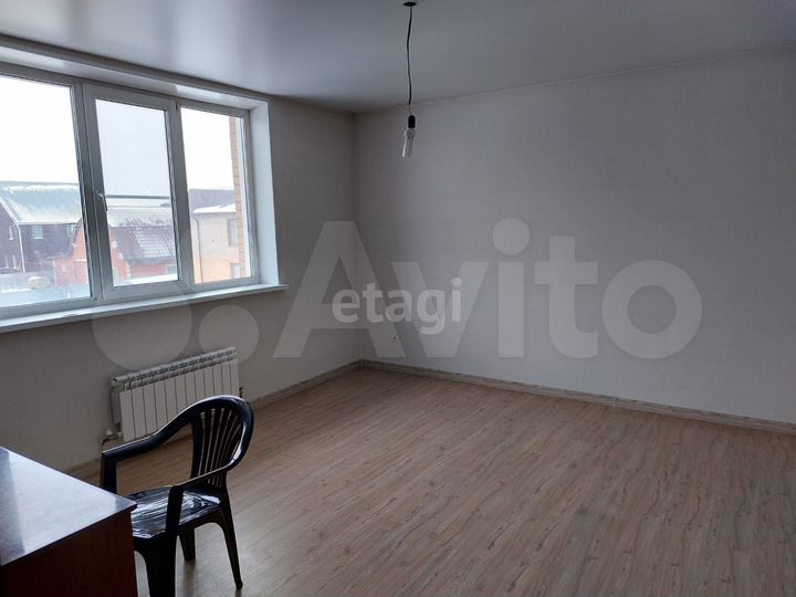 Коттедж 194,7 м² на участке 4,5 сот.