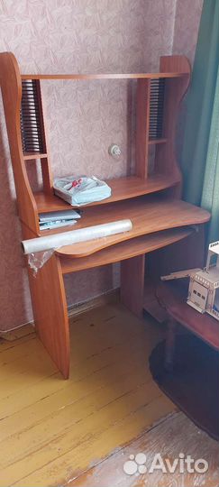 Компьютерный стол новый
