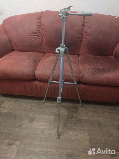 Штатив для фотоаппарата бинокля смартфона