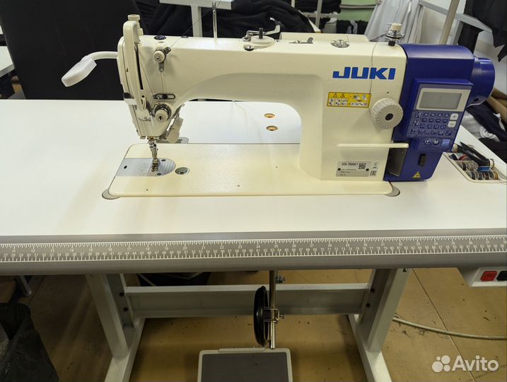 Швейная машина