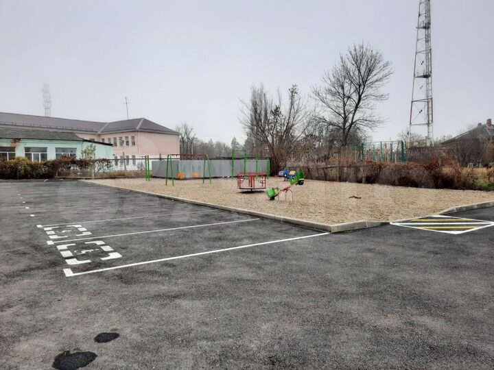 4-к. квартира, 80 м², 2/4 эт.