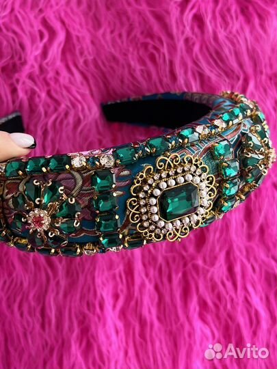 Изумрудный ободок в стиле Dolce&Gabbana