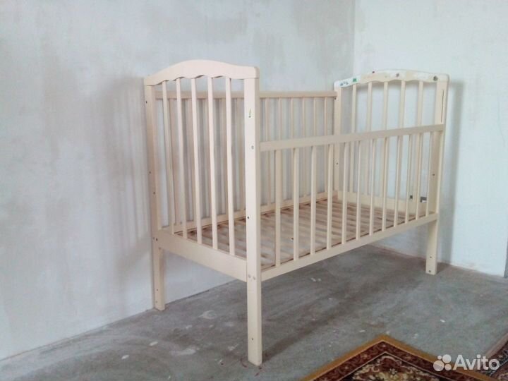 Детская кроватка б/у, матрас