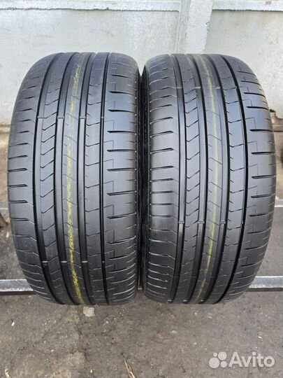 Pirelli P Zero PZ4 245/35 R21 96Y