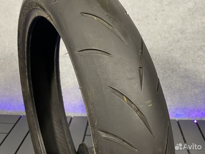 Мотошина 120 70 17 Bridgestone Battlax S21F 58W