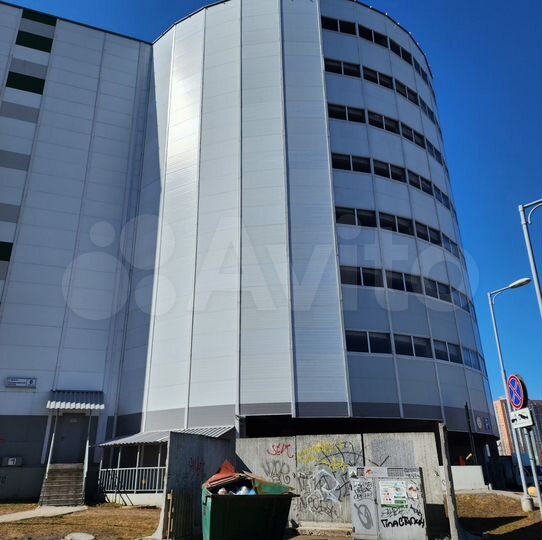 Машиноместо, 14 м²