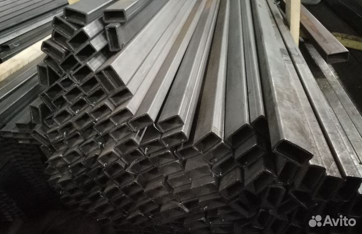 Труба профиль 40*20*2