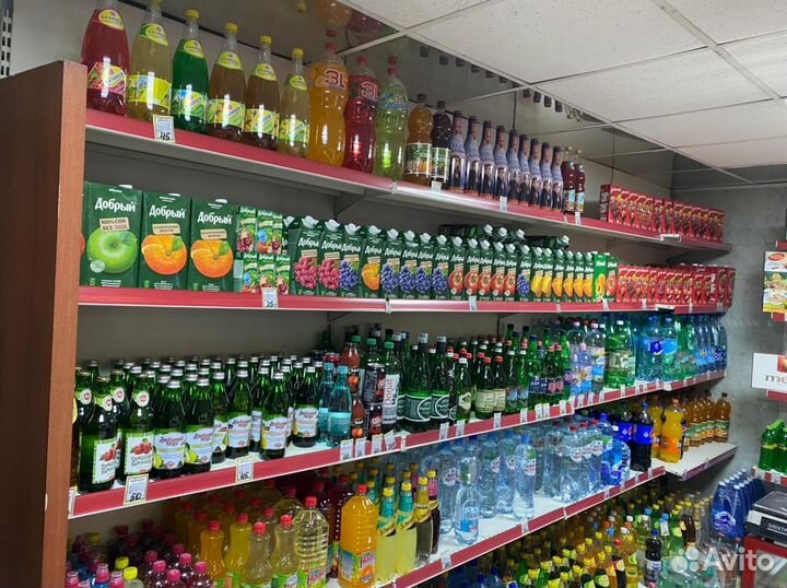 Продавец в магазин продукты