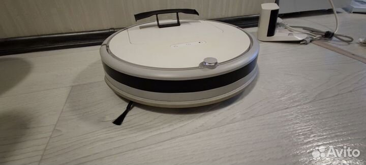 Робот пылесос robotic vacuum cleaner c102-00